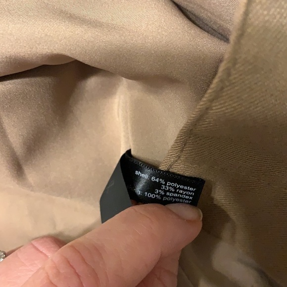 NWOT The Limited tan skirt buttons high waist classic vintage inspired sz 4 midi - Picture 6 of 11
